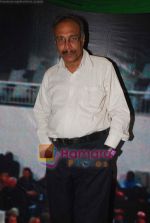at Viren Shah_s cricket bash in Roopam on 30th March 2011 (8).JPG